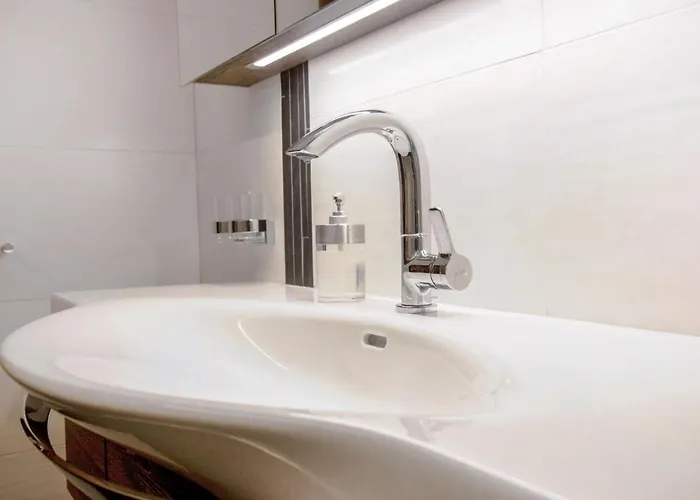 Apartament Miralago - Utoring-46 By Interhome